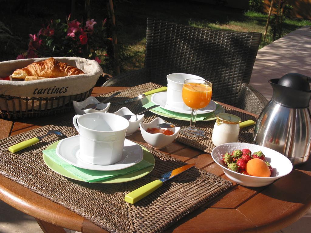 Mas de l'Olivette Bed & Breakfast Cotignac Eksteriør bilde